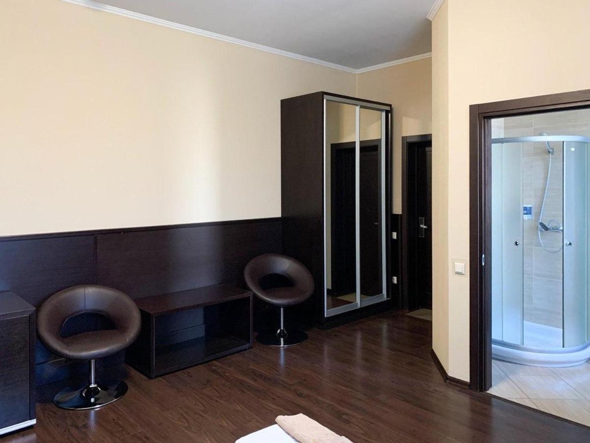 Etoile Hotel Kharkiv Exterior photo