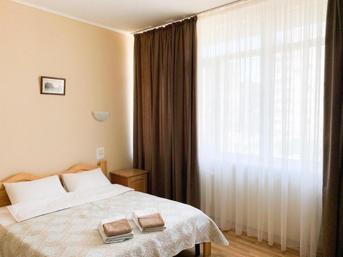 Etoile Hotel Kharkiv Exterior photo
